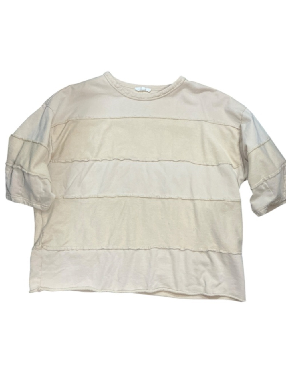 easel Beige Crewneck Sweatshirt Top Raw Hems Heart 3/4 Sleeves - Picture 10 of 13